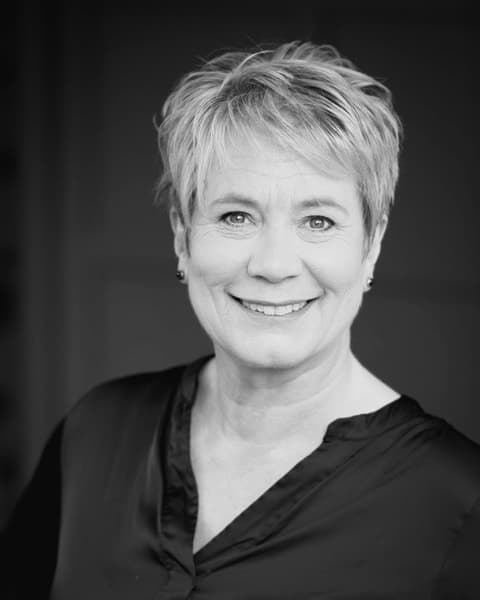 Headshot of Jane Montgomery Griffiths